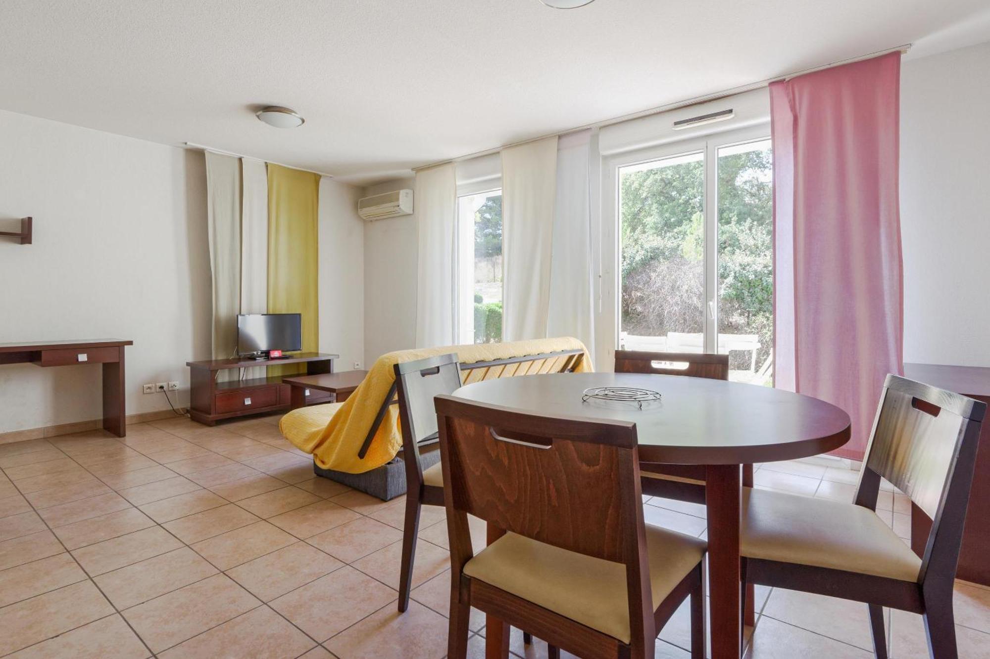 Comfort Aparthotel Six-Fours Six-Fours-les-Plages Dış mekan fotoğraf
